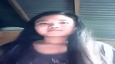 Siswi SMP Nakal Show Webcam Berani Bugil